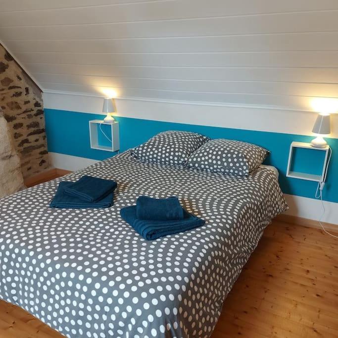 Penty Typique Kercab Dans Un Ancien Moulin Villa Plomodiern Eksteriør billede