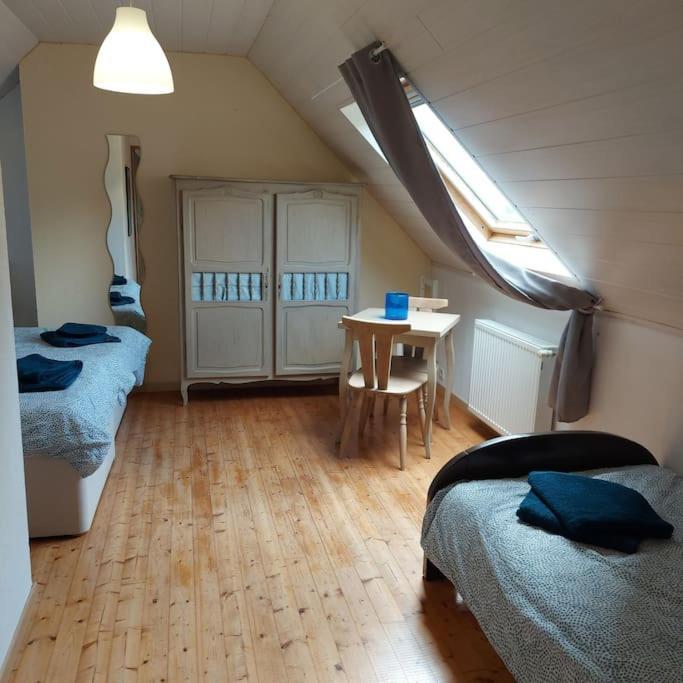 Penty Typique Kercab Dans Un Ancien Moulin Villa Plomodiern Eksteriør billede